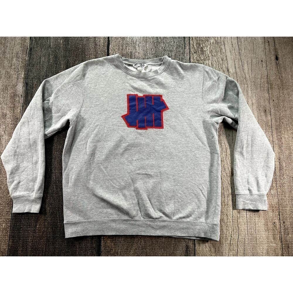 Undefeated Heather Gray Sweatshirt Blue Red Logo five strikes XXL Made In USA